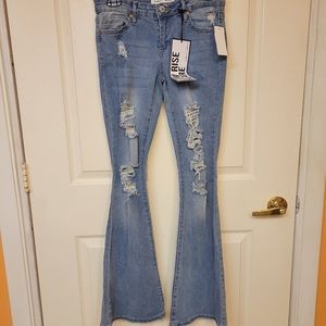 Almost Famous Juniors Low Rise Flare Jeans Size 1 Blue Denim